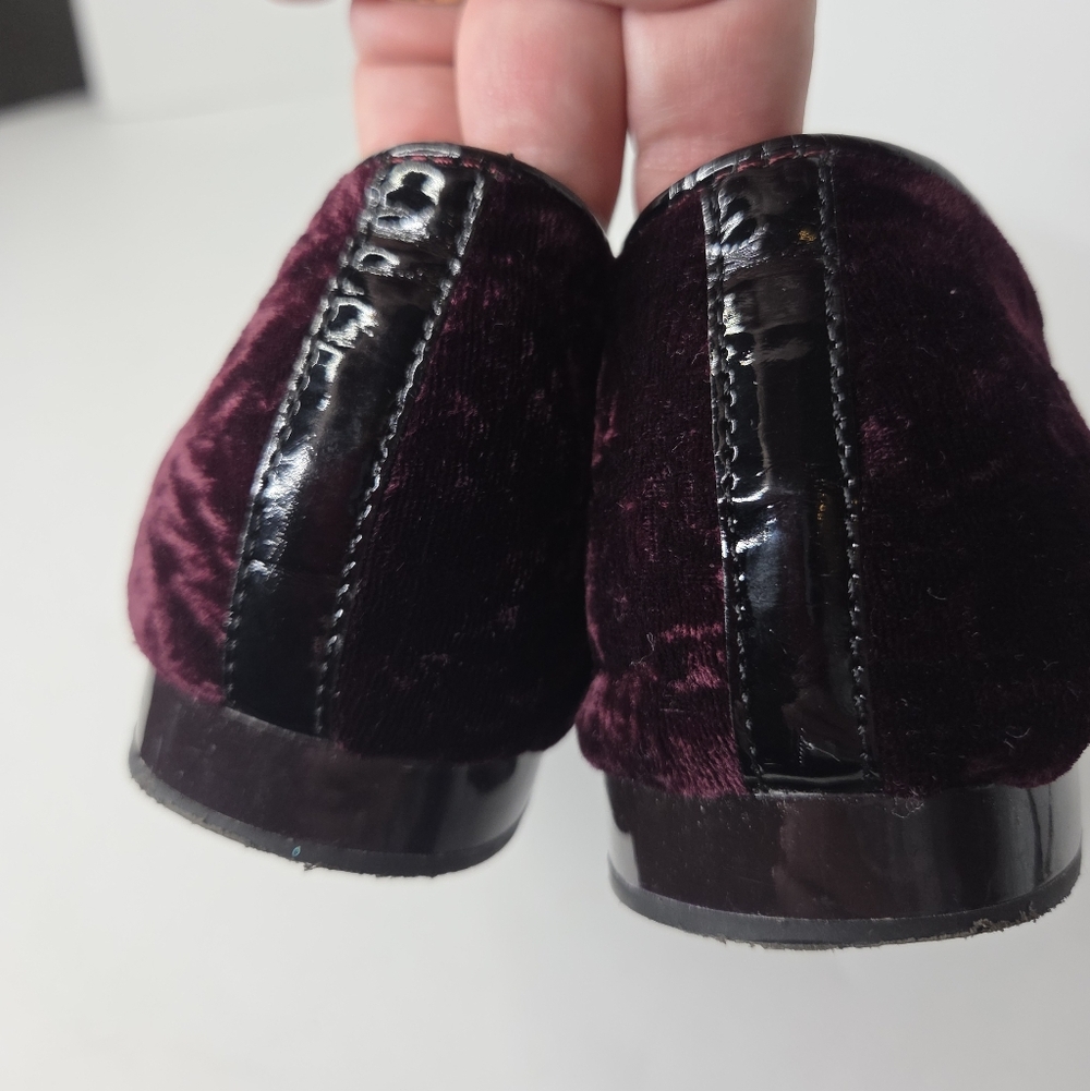 Donald J Pliner Haven Wine Red Crushed Velvet Loafers Flats Size 8.5 - Picture 5 of 11